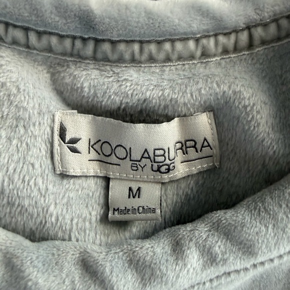 Koolaburra Soft Gray Lounge Wear Set - Picture 3 of 7
